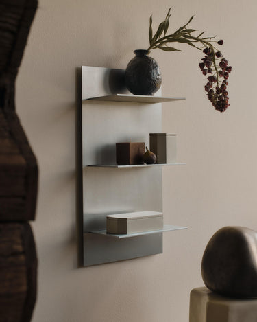 Estantería Pared Triple Aluminio Cepillado Lager Ferm Living | Diseño Moderno Compacto
