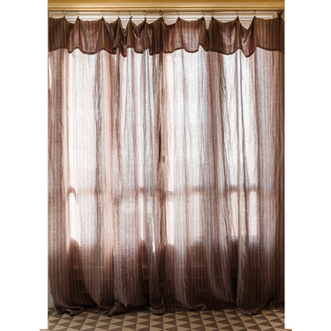 Cortinas de rayas malvas