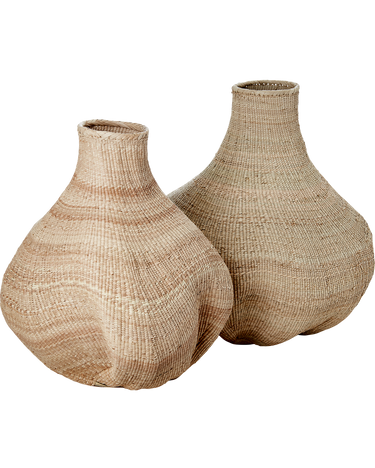 Cesta TRIBE Decorativa de Palma Ilala Natural: Almacenamiento Artesanal Único y Elegante