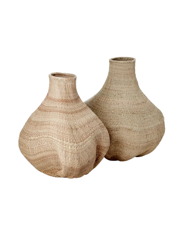 Cesta TRIBE Decorativa de Palma Ilala Natural: Almacenamiento Artesanal Único y Elegante