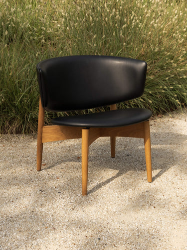 Sillón Lounge Herman de Madera Vegea - Roble Natural y Negro