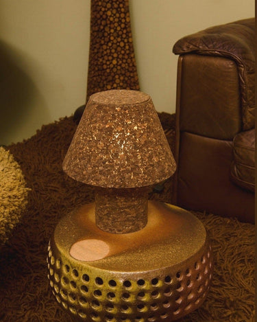 Lámpara de Mesa Coralie Moderna con Estilo Elegante y Funcional