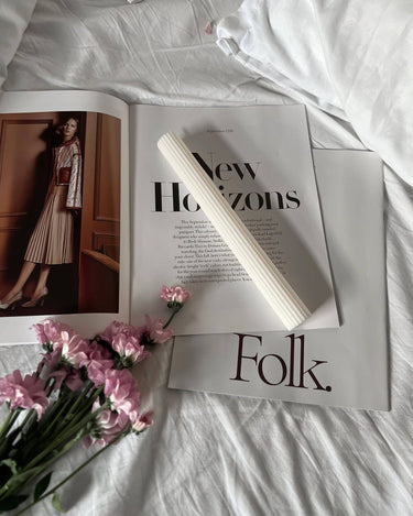 Vela con forma de columna de lavanda