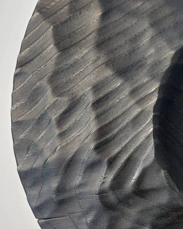 Lámpara colgante escultórica de madera sin pantalla negro artesanal