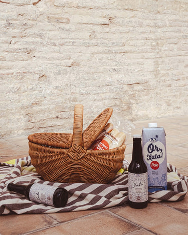 Cesta de ratán con tapa y asa, almacenamiento decorativo artesanal