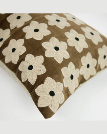 Funda de Almohada Daisy de Algodón Marrón 40x60 cm - Estilo Elegante