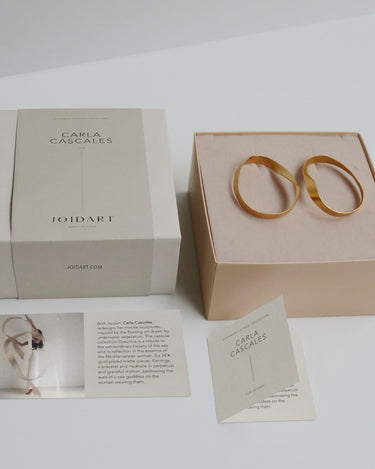 Pendientes Grandes Dorados OCEANICA Joidart: Joyas Esculturales Latón Bañado Oro 24K