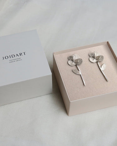 Pendientes Largos de Plata PAMPALONIA Flor Silvestre Mallorca Diseño Artesanal