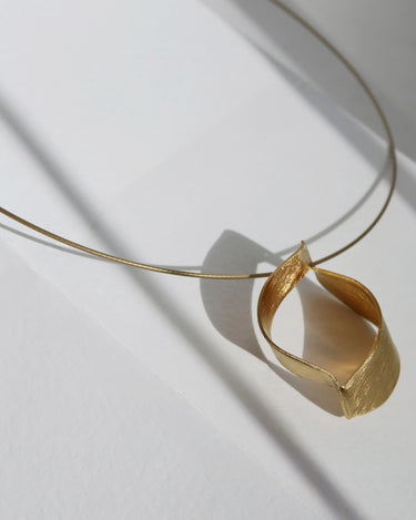Collar Dorado Ondulante XALUC Joidart | Joyería Artesanal Baño Oro 24K
