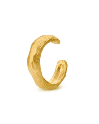 Pendiente Falso Dorado Ear Cuff SAUMA Joidart Diseño Orgánico Artesanal