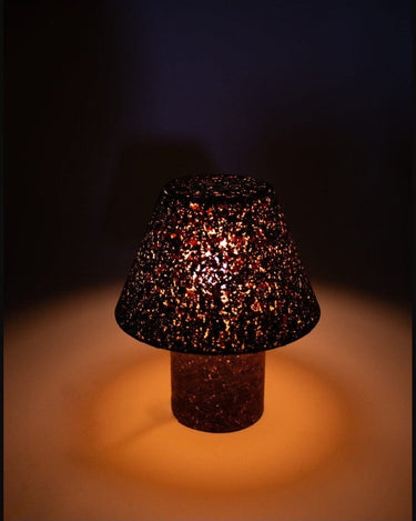 Lámpara de Mesa Coralie Moderna con Estilo Elegante y Funcional