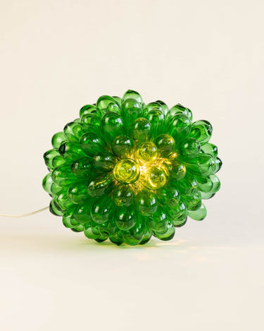 https://www.atelier-lethe.fr/web/image/product.image/65/image_1024/Lampe%20Grappe%20S2%20-%20Green?unique=b825e84