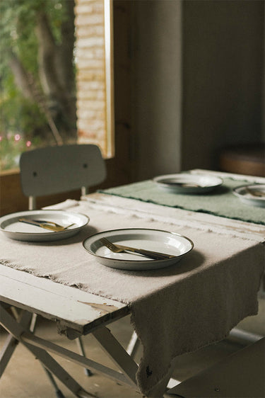 Camino de mesa Stone Wash gris de 50 × 160 cm