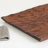 Tabla de servir nogal tallado artesanal biselada 50x25 cm