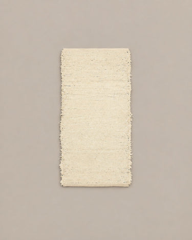 Alfombra pequeña de algodón blanco roto de Broste Copenhagen