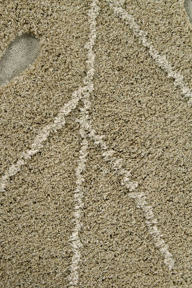 Alfombra de algodón con forma de hoja oliva en sala de juegos