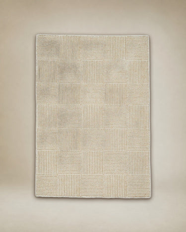 Alfombra Chess de lana y lino blanca de Linie Design