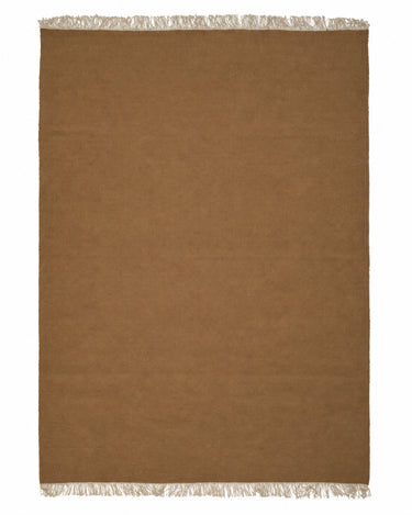 Tapis Rainbow de Linie Design : vue entière du tapis terracotta à franges