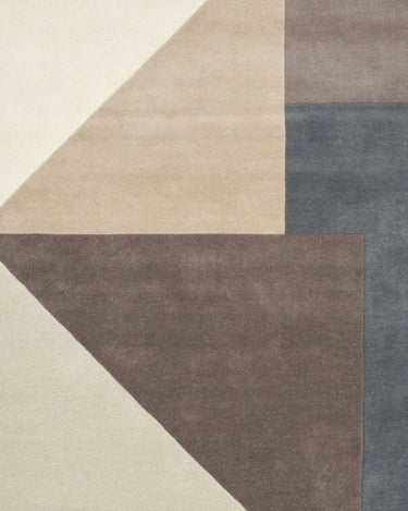 Alfombra de lana mixta con mezcla de fibras naturales en tonos tierra Arguto Linie Design