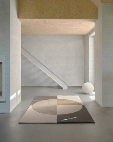 Alfombra de lana verde oliva con diseño radial Radiality Linie Design