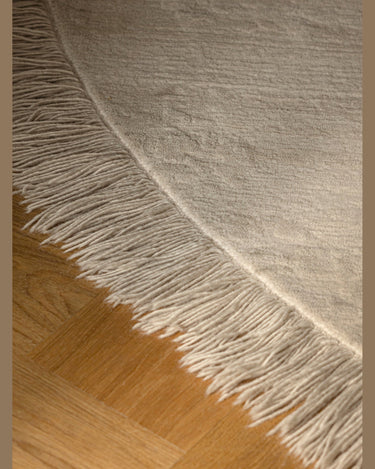 Alfombra Oceanic Reef beige en un ambiente interior