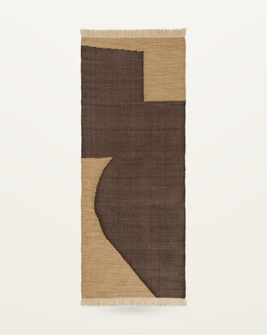 Alfombra de recibidor de PET reciclado Ferm Living tan chocolate