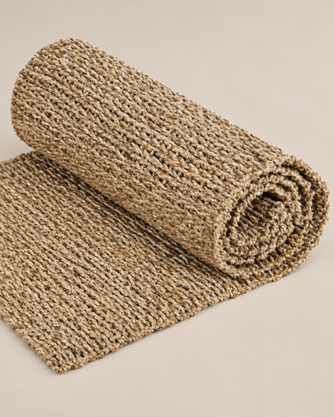 Alfombra de pasillo de sisal natural con fondo topo claro