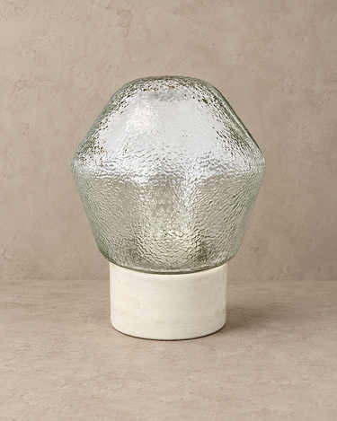 Aplique industrial vintage de cerámica blanca y vidrio texturizado, apagado