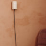 Aplique de pared con pantalla estampada triángulos blancos Le Monde Sauvage