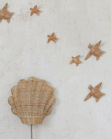 Aplique de pared Shell de ratán natural tejido a mano
