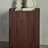 Armario bajo Sill de roble oscuro de Ferm Living