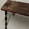 Banco de madera rústico antiguo