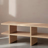 Estantería baja de madera de roble Ferm Living