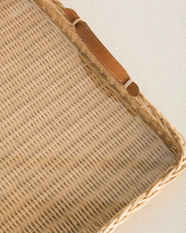 Marsella rattan tray with tempered glass