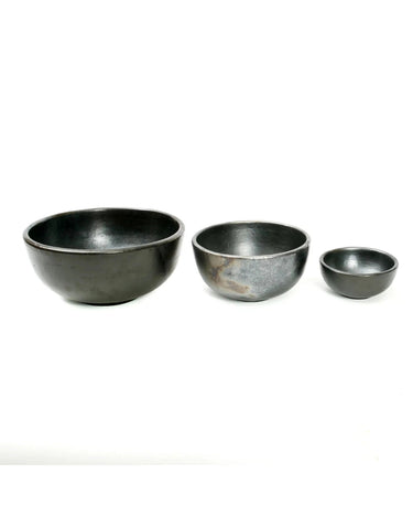 Bowl de cerámica negra Bazar Bizar con acabado mate