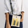 Bolsa bandolera pequeña estampada a mano
