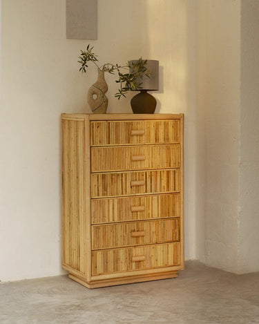 Cajonera de ratán natural hecha a mano de Tine K Home