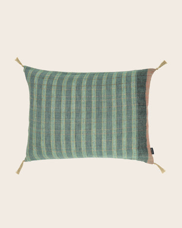 Funda de cojín Bajna Caravane en ambiente decorativo