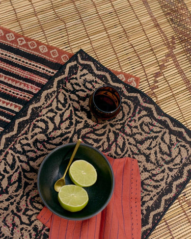 Mantel individual Kantha Caravane con tejido artesanal