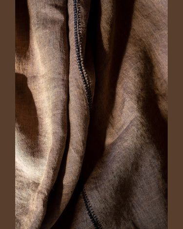Detalle de mantel Noé de lino Caravane