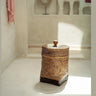 Cesto de fibras naturales para baño