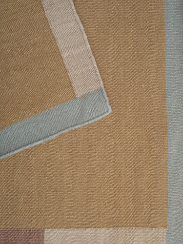 Bordes alfombra ocre