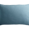 Cojín rectangular de algodón azul denim de Tine K Home