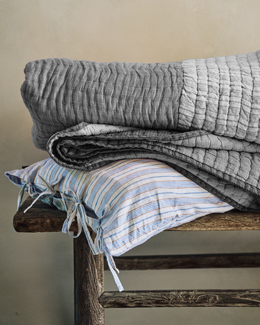 Caravane black and white patchwork cotton quilt
