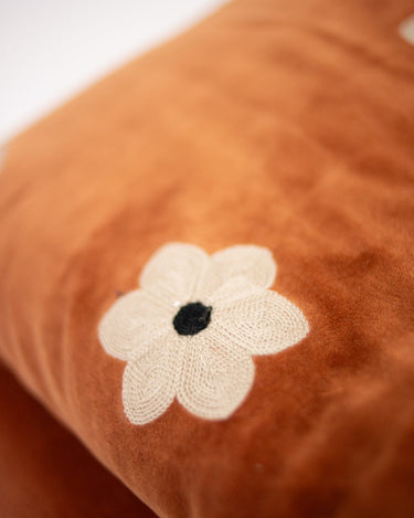 Flor clara del estampado de las colchonetas en tono óxido