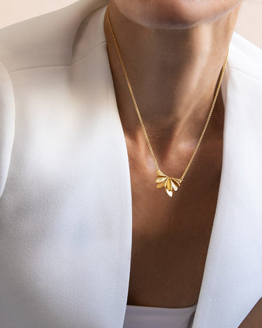 Colgante dorado Vol