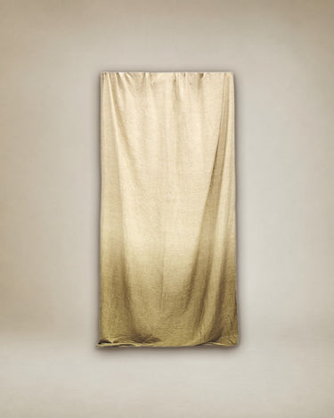 Cortina degradada bronce oliva en ambiente