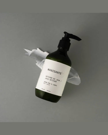 Détail de la crème corporelle naturelle et végane