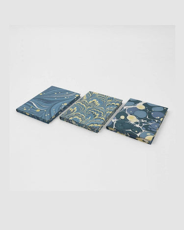 Detalle de cuaderno de artista artesanal
