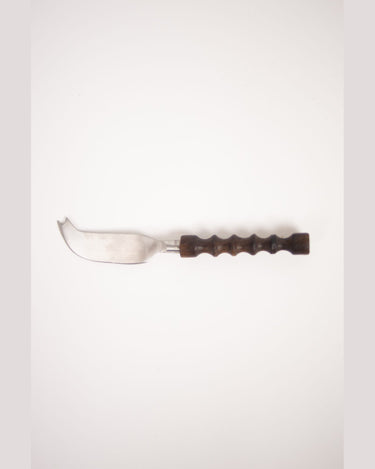 Cuchillo curvo para queso con punta bifurcada y mango de madera de Olsson & Jensen